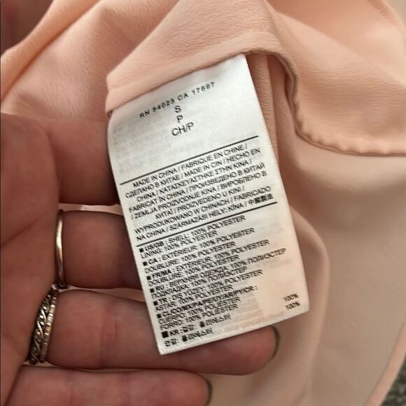 Banana Republic Pink Sleeveless Flowy Tank Top. Size Small - Picture 4 of 7